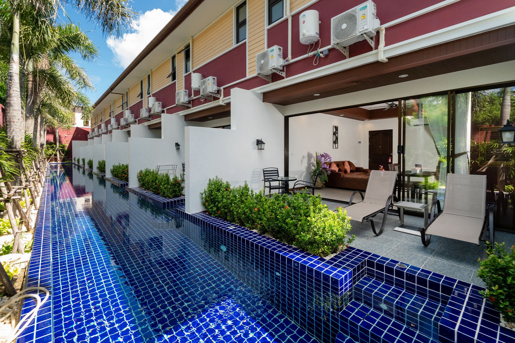 1 Bedroom Suite Pool Access