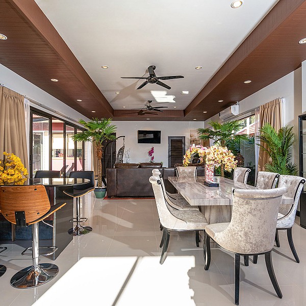 4 Bedroom Suite Private Pool Villa