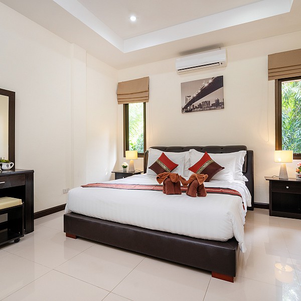 5-6-7 Bedroom Suite Private Pool Villa