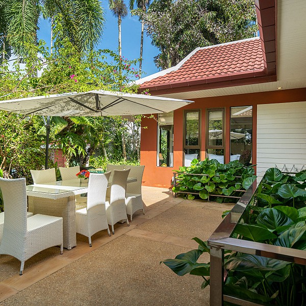 5-6-7 Bedroom Suite Private Pool Villa