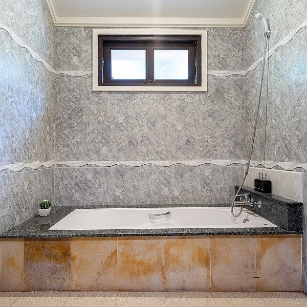 5-6-7 Bedroom Suite Private Pool Villa