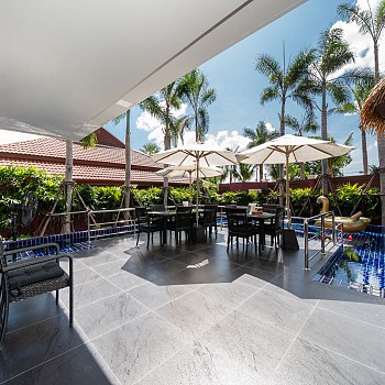 1 Bedroom Suite Pool Accessalt=