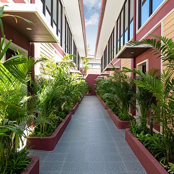1 Bedroom Suite Pool Accessalt=