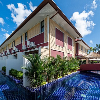 1 Bedroom Suite Pool Accessalt=