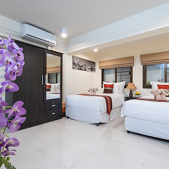 5-6-7 bedroom suite private pool villaalt=