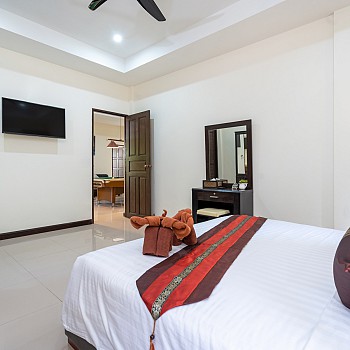 5-6-7 bedroom suite private pool villaalt=